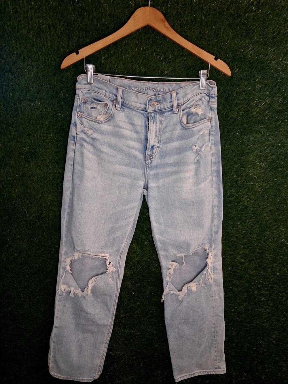 American Eagle Super High Rise Ankle Straight Jeans 8 Distressed 31x28 Light